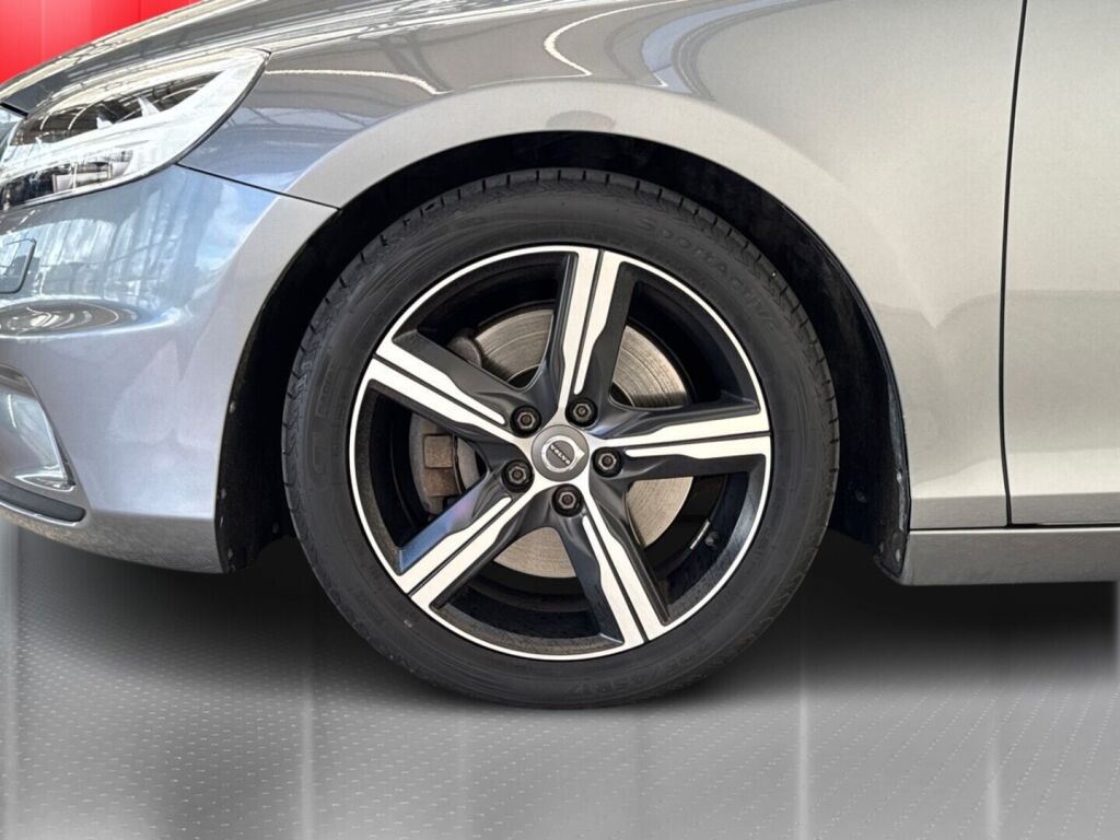 Volvo V40 2016 Harmaa