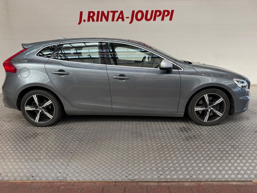 Volvo V40 2016 Harmaa