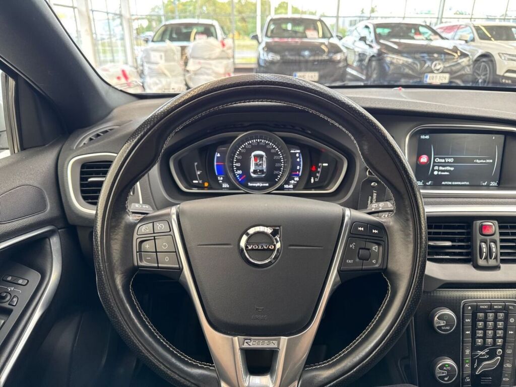 Volvo V40 2016 Harmaa