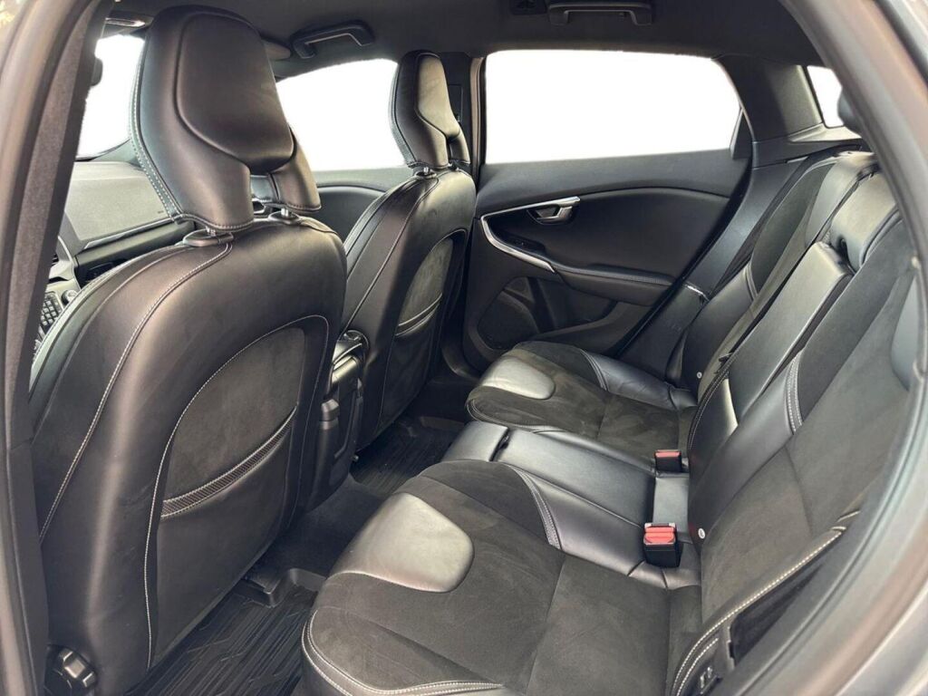 Volvo V40 2016 Harmaa