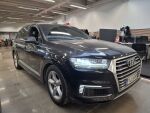 Audi Q7 2016 Musta