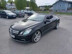 Mercedes-Benz E 2010 Musta