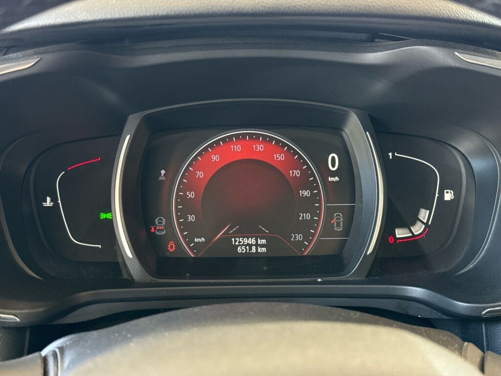 Renault Kadjar 2016 Punainen