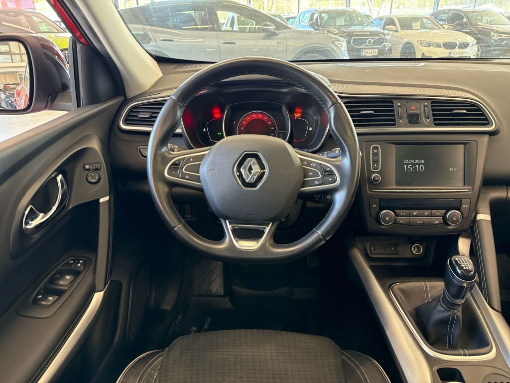 Renault Kadjar 2016 Punainen