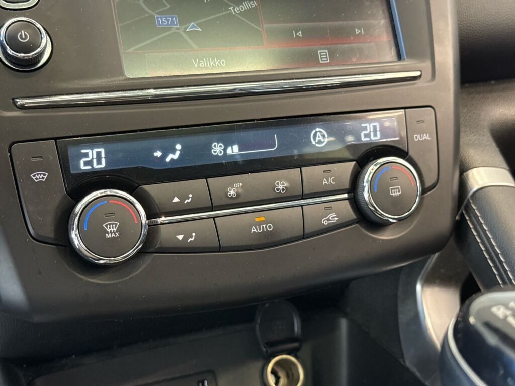 Renault Kadjar 2016 Punainen