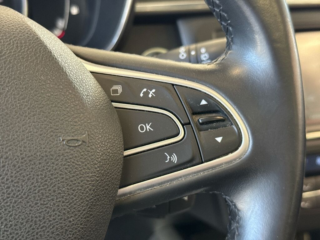 Renault Kadjar 2016 Punainen