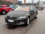 Skoda Superb 2017 Ruskea (beige)