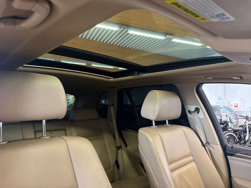 BMW X5 2007 Musta