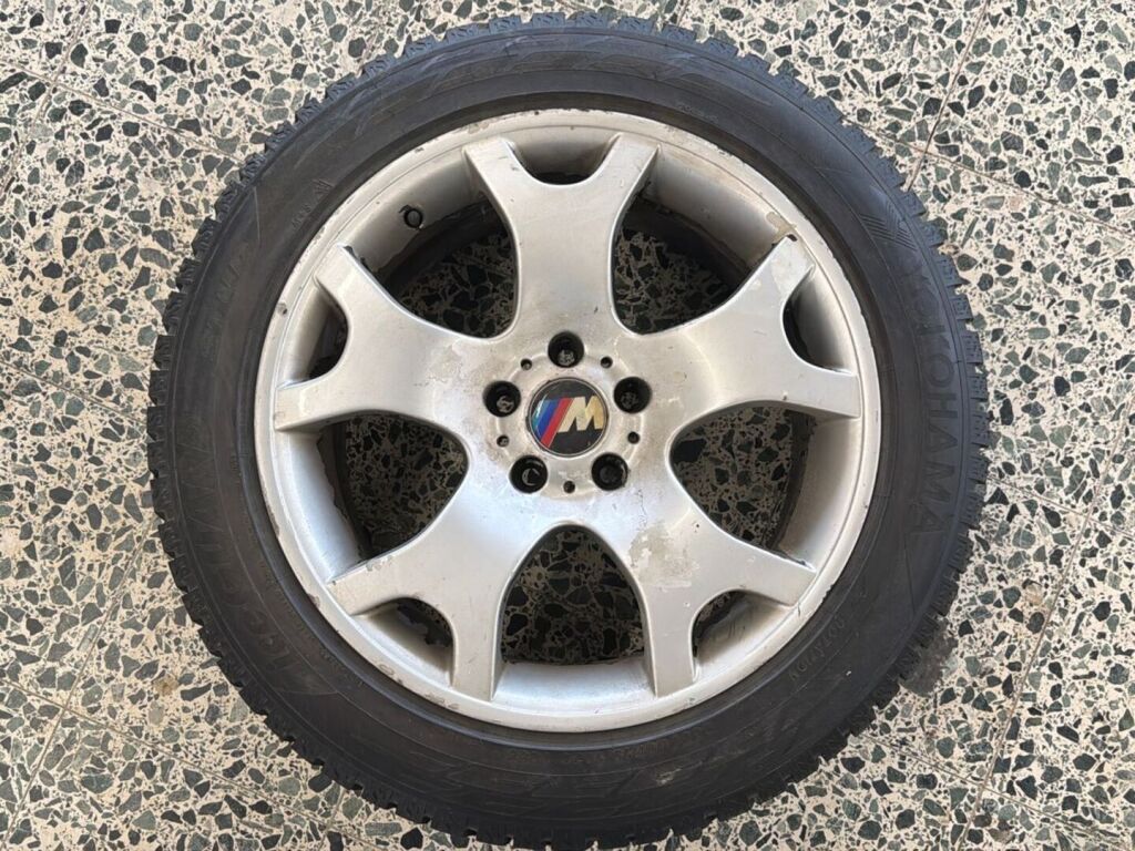 BMW X5 2007 Musta