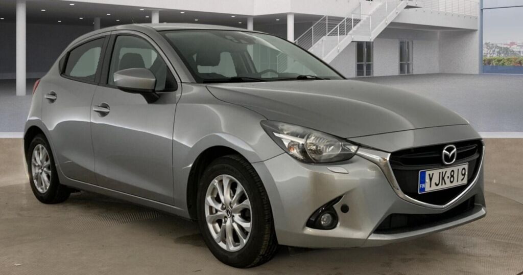 Mazda Mazda2 2016 Harmaa
