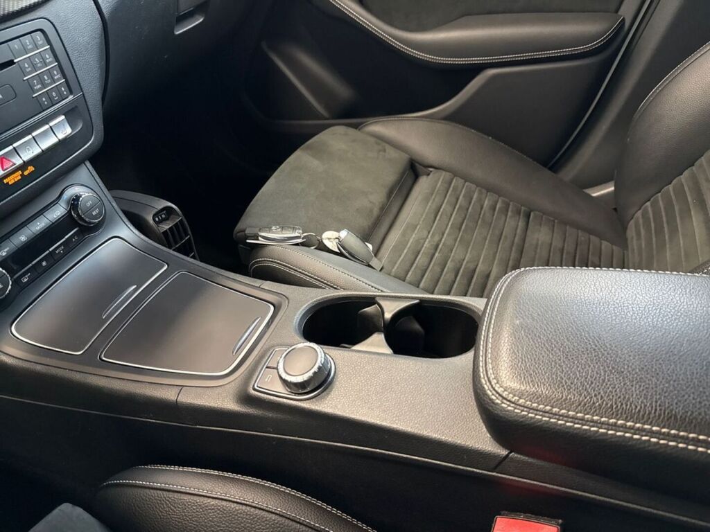 Mercedes-Benz B 2018 Valkoinen