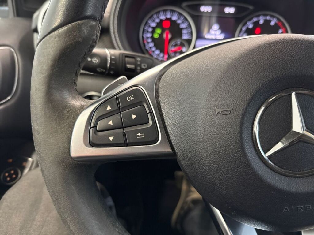 Mercedes-Benz B 2018 Valkoinen