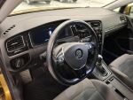 Volkswagen Golf 2018 Keltainen