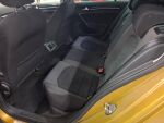 Volkswagen Golf 2018 Keltainen