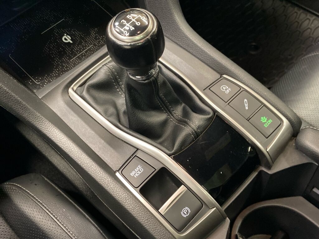 Honda Civic 2017 Valkoinen