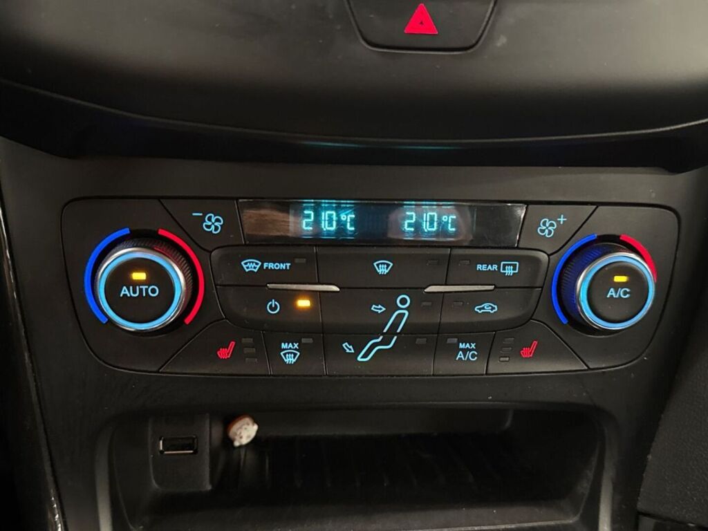 Ford Focus 2017 Valkoinen