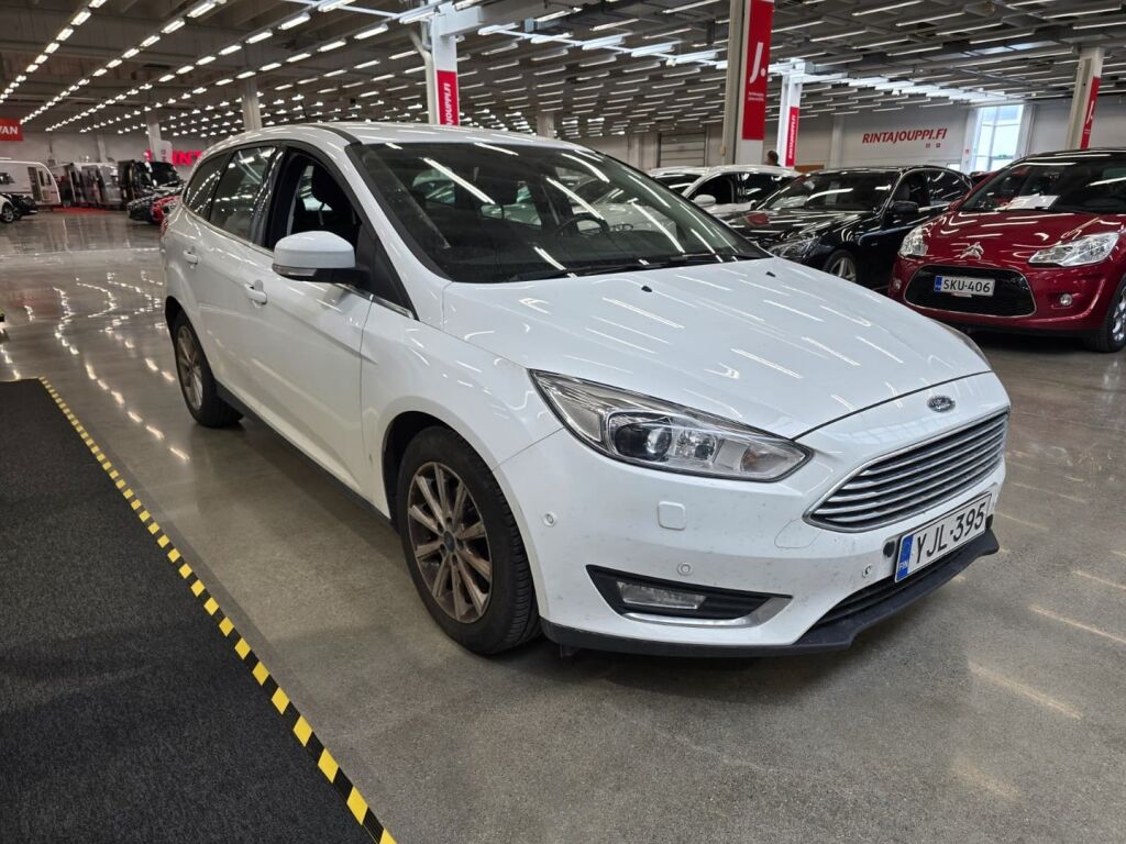 Ford Focus 2017 Valkoinen