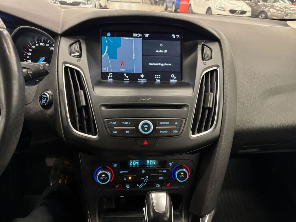 Ford Focus 2017 Valkoinen