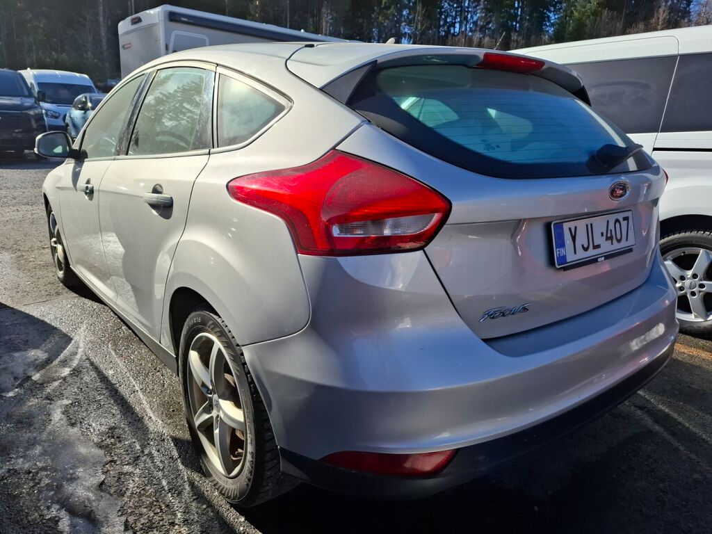 Ford Focus 2017 Harmaa