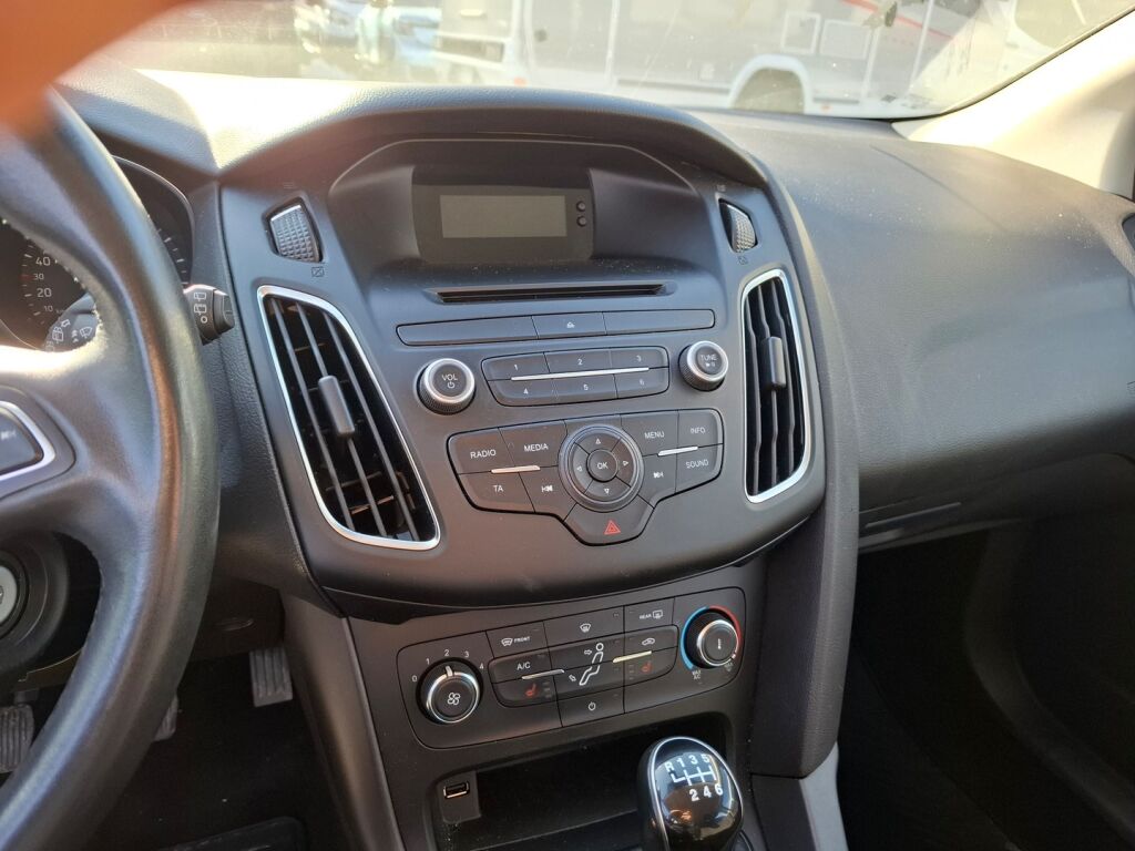 Ford Focus 2017 Harmaa