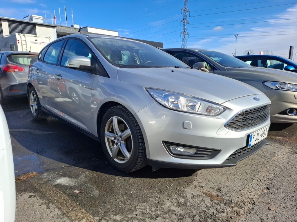 Ford Focus 2017 Harmaa