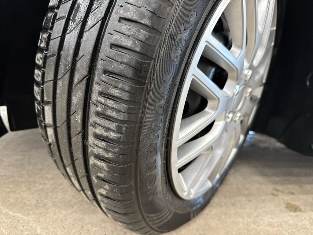 Ford Focus 2017 Harmaa