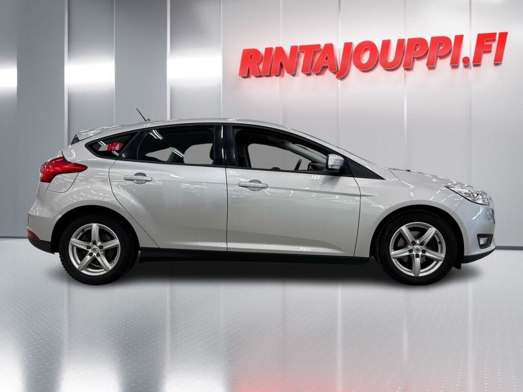 Ford Focus 2017 Harmaa