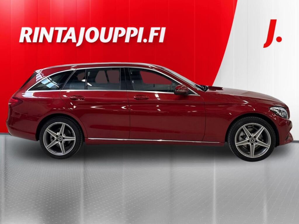 Mercedes-Benz C 2017 Punainen