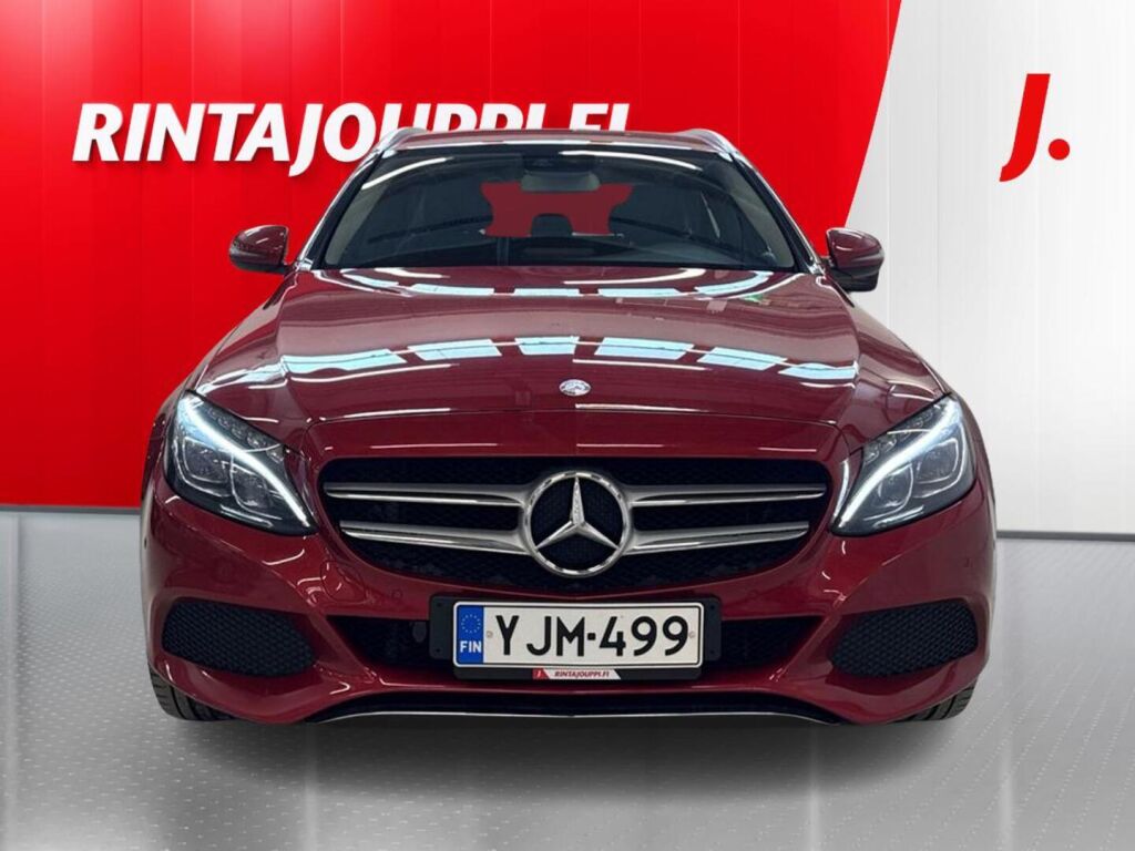 Mercedes-Benz C 2017 Punainen