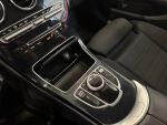 Mercedes-Benz C 2017 Punainen