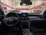 Mercedes-Benz C 2017 Punainen