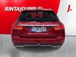 Mercedes-Benz C 2017 Punainen