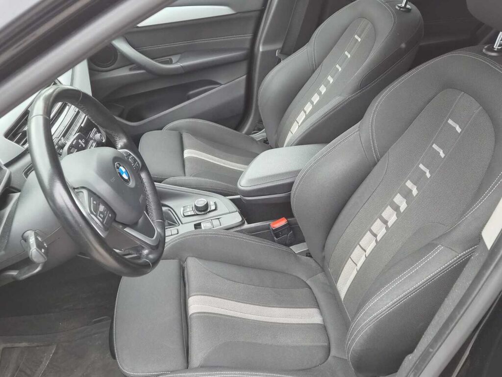 BMW X1 2017 Musta