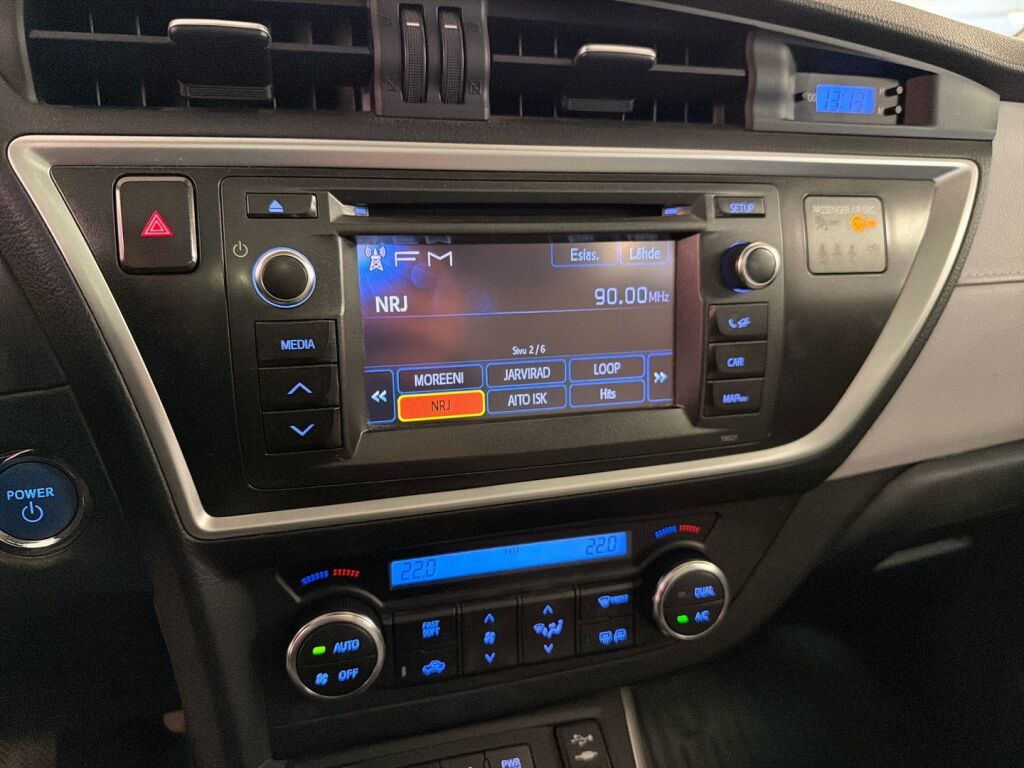 Toyota Auris 2013 Valkoinen