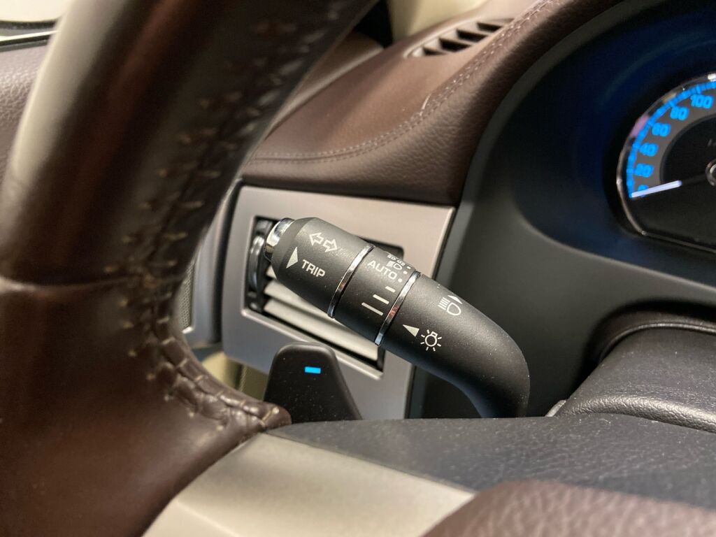 Jaguar XF 2011 Vihreä