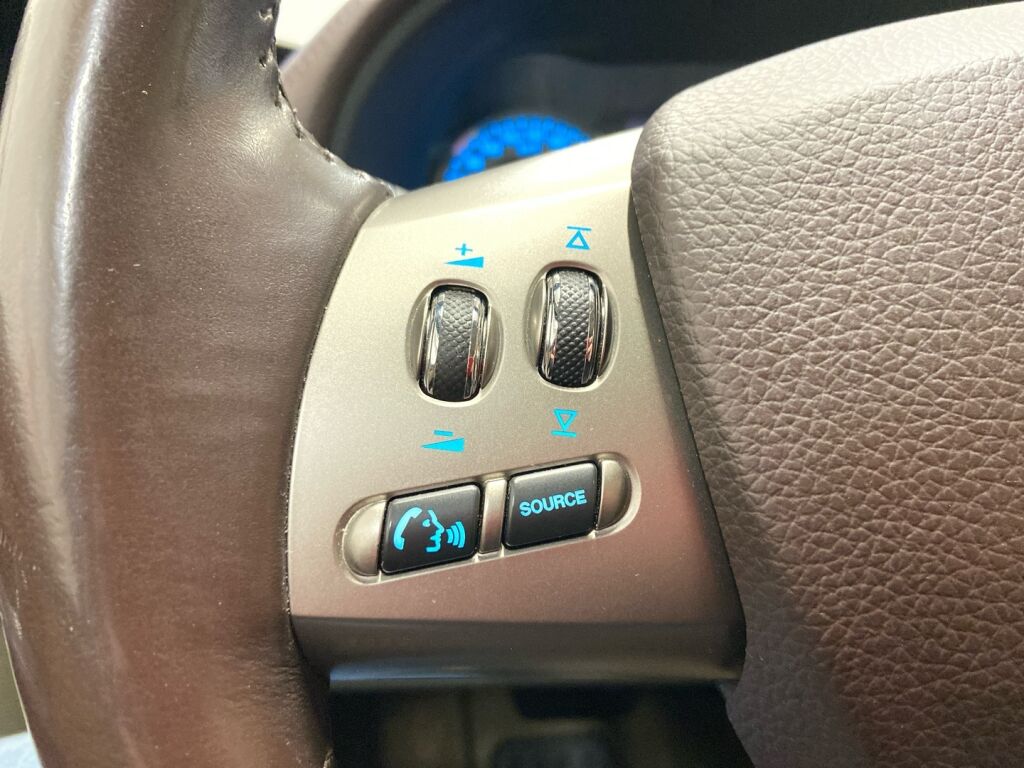 Jaguar XF 2011 Vihreä