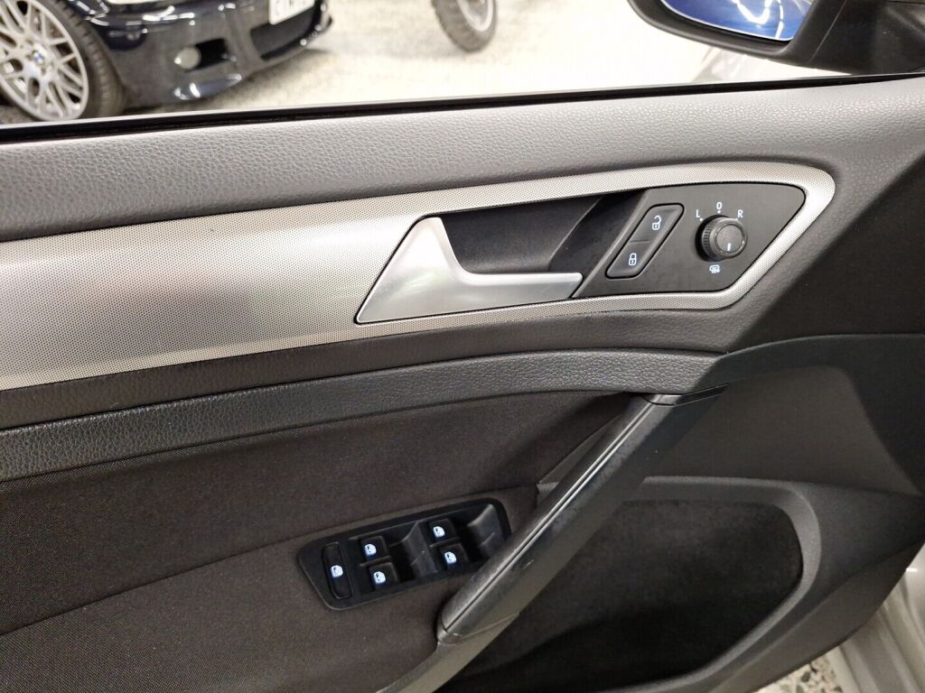 Volkswagen Golf 2017 Harmaa