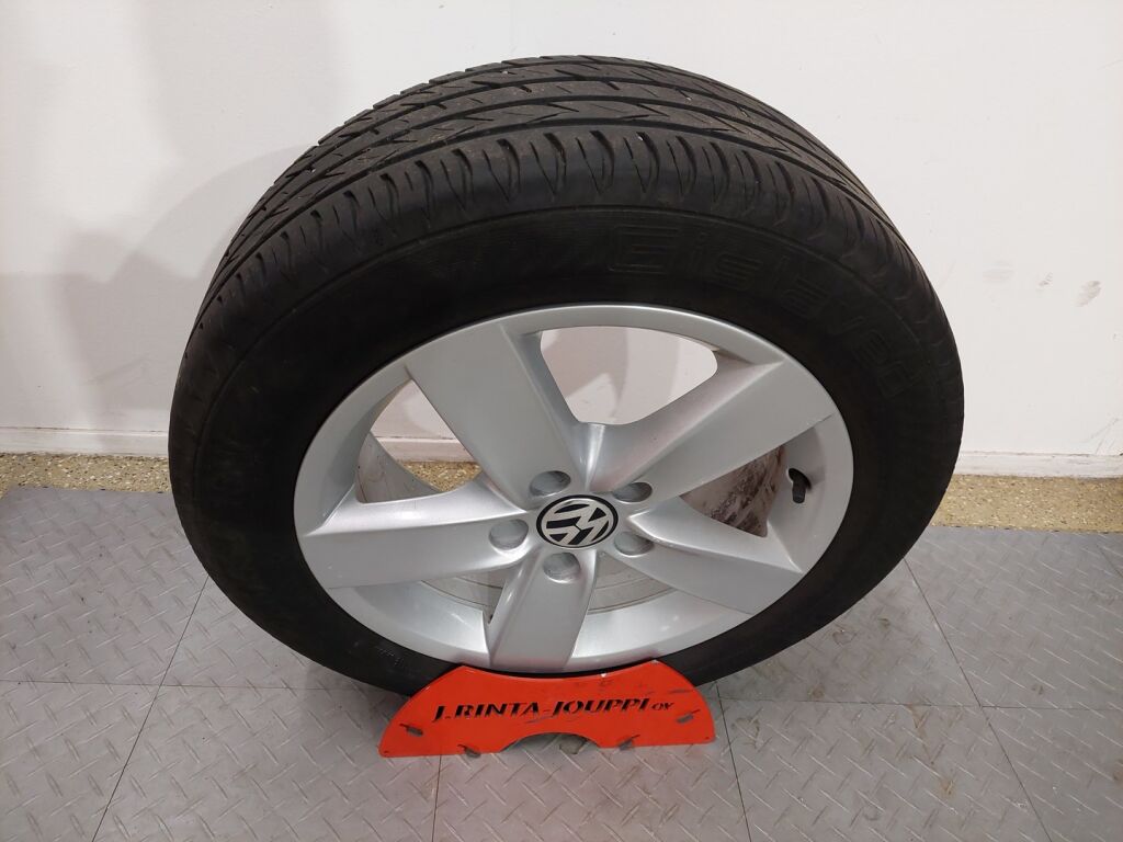 Volkswagen Jetta 2017 Valkoinen