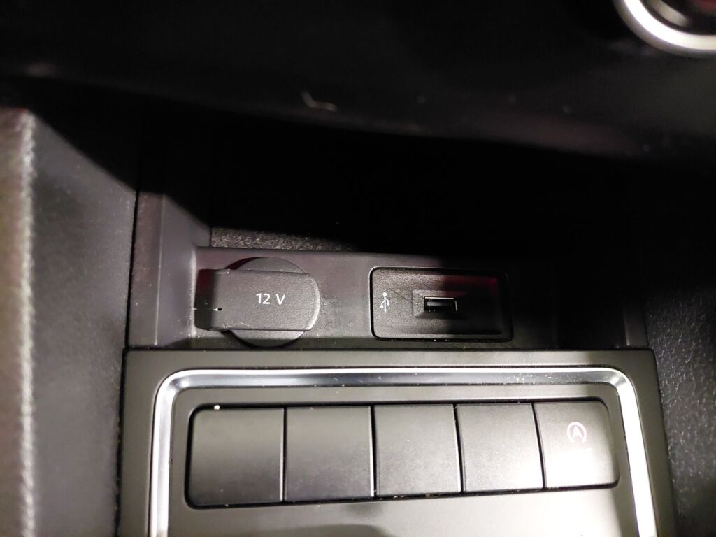 Volkswagen Jetta 2017 Valkoinen