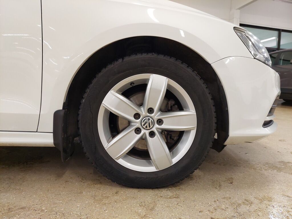 Volkswagen Jetta 2017 Valkoinen