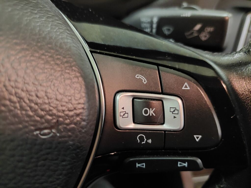 Volkswagen Jetta 2017 Valkoinen