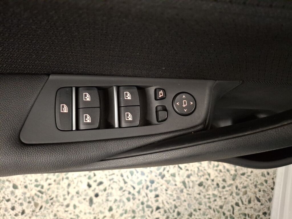 BMW 520 2017 Valkoinen