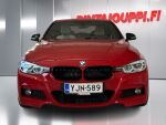 BMW 330 2017 Punainen