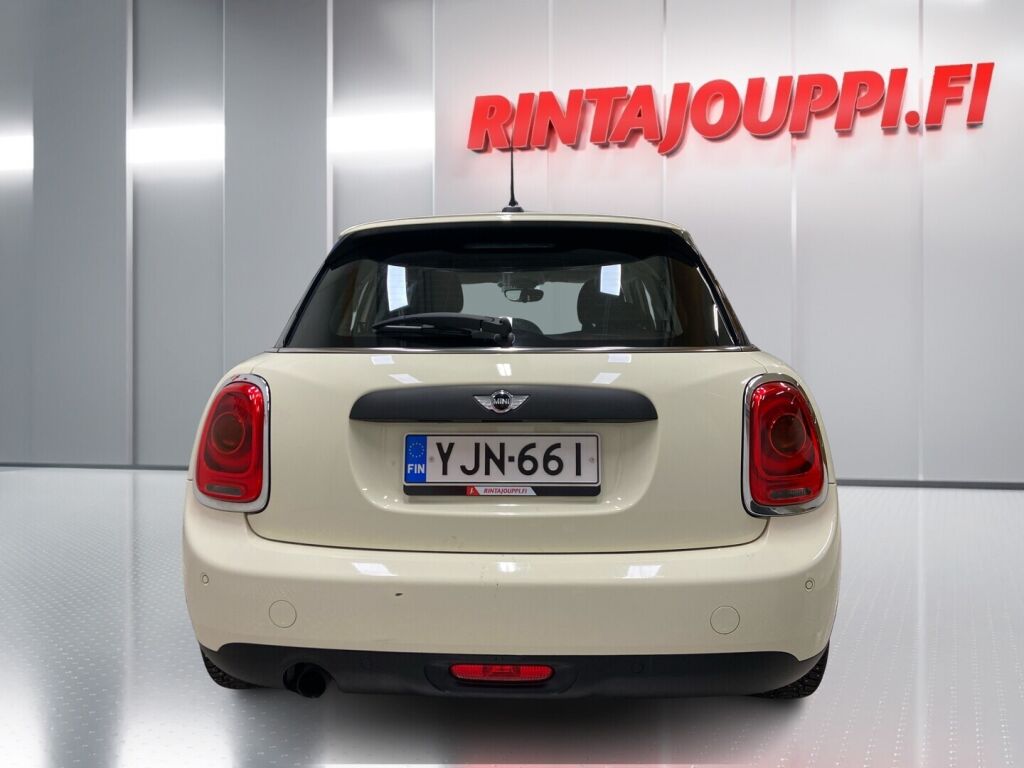 Mini Hatchback 2017 Valkoinen