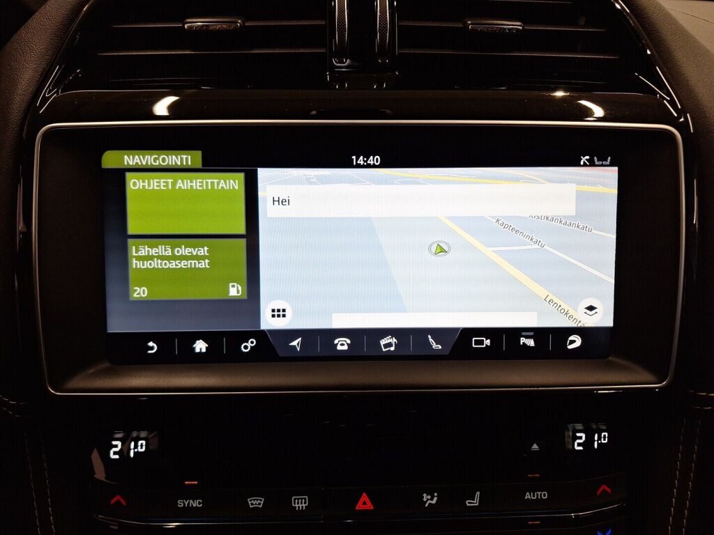 Jaguar F-PACE 2017 Harmaa