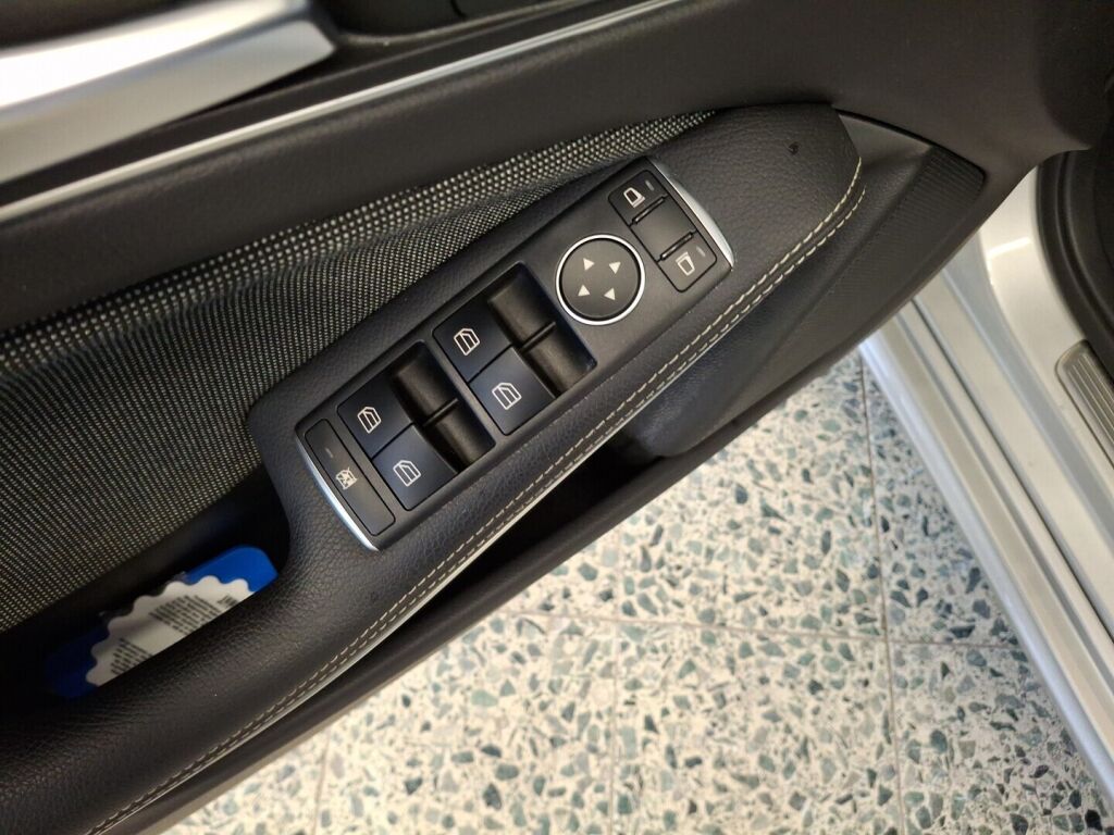 Mercedes-Benz A 2017 Harmaa