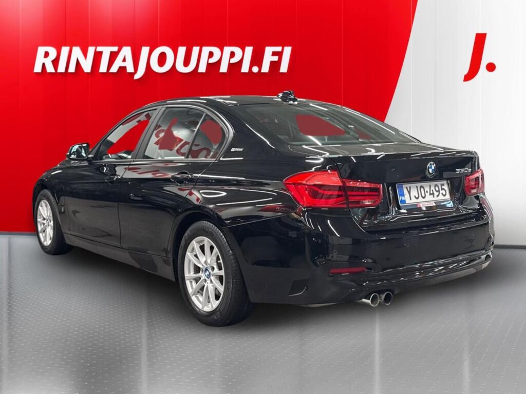 BMW 330 2017 Musta