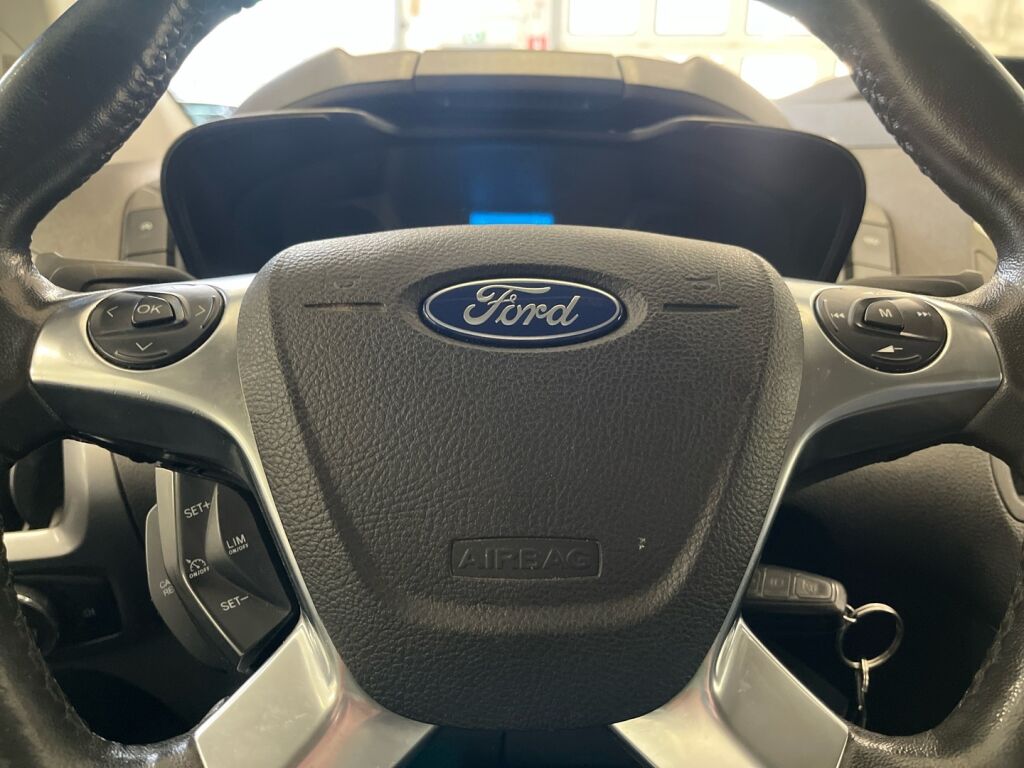 Ford Transit Custom 2017 Valkoinen