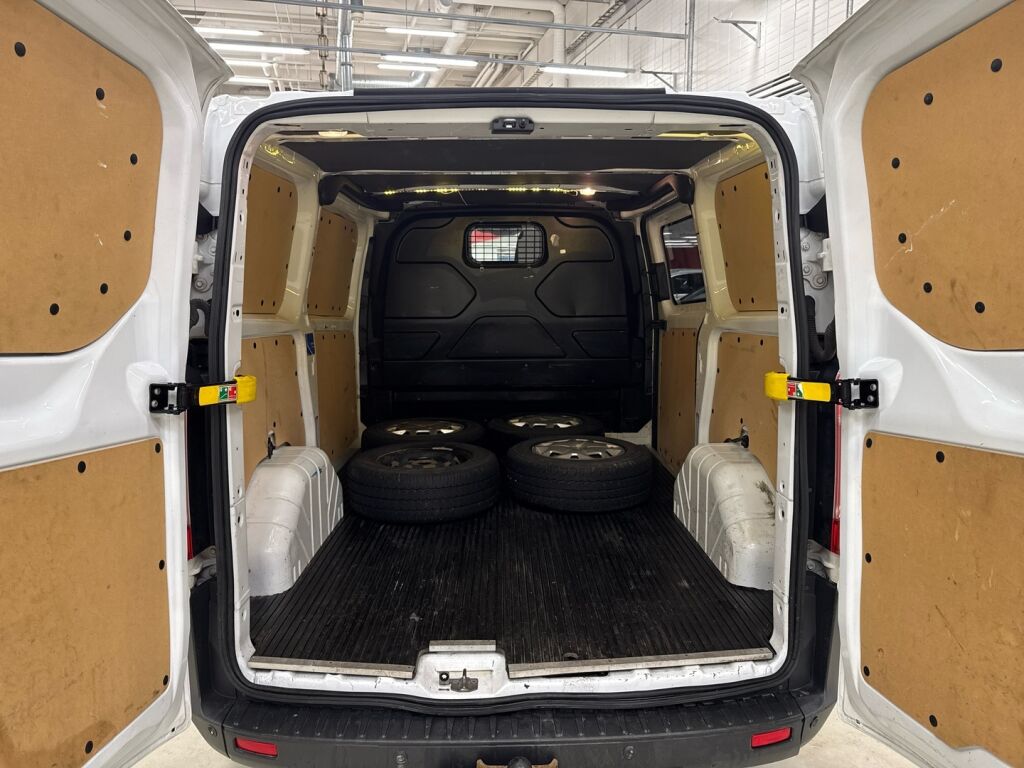 Ford Transit Custom 2017 Valkoinen