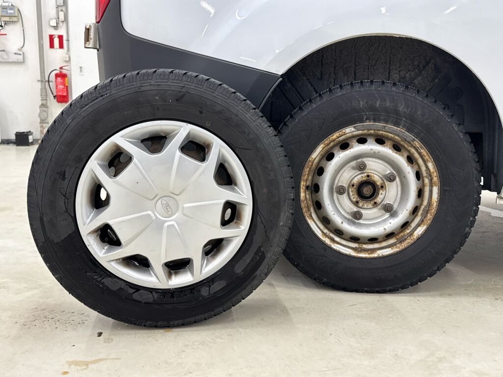 Ford Transit Custom 2017 Valkoinen